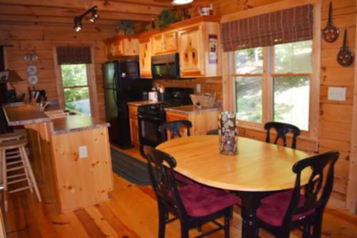 Creekside Escape - thumb 0