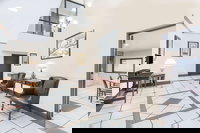 Super 8 by Wyndham El Dorado