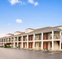 Super 8 by Wyndham Garner/Clayton/Raleigh - Orlando Tourists