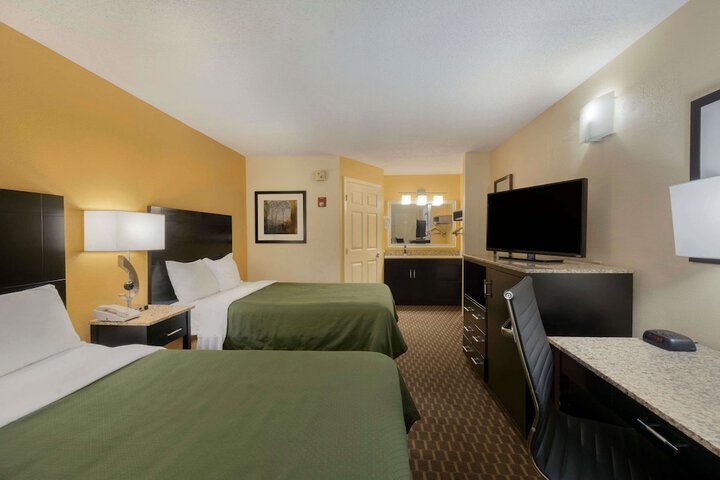 Super 8 By Wyndham Garner/Clayton/Raleigh - thumb 4