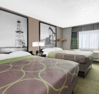 Super 8 by Wyndham Bedford DFW Airport West - Orlando Tourists