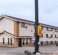 Super 8 by Wyndham Bismarck - Orlando Tourists