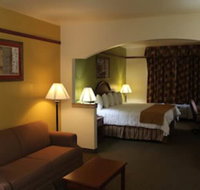 Budget Host Inn  Suites - Orlando Tourists
