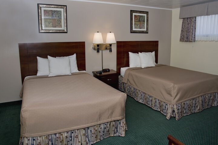 Travelers Inn - thumb 5