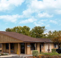 Knights Inn Martinsburg - Orlando Tourists