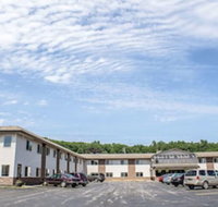 Econo Lodge Inn  Suites - Orlando Tourists