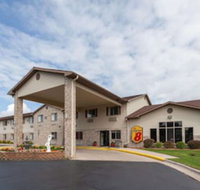 Super 8 by Wyndham Big Rapids - Orlando Tourists