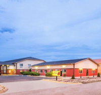 Super 8 by Wyndham Grants - Orlando Tourists