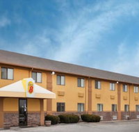Super 8 by Wyndham Muscatine - Orlando Tourists
