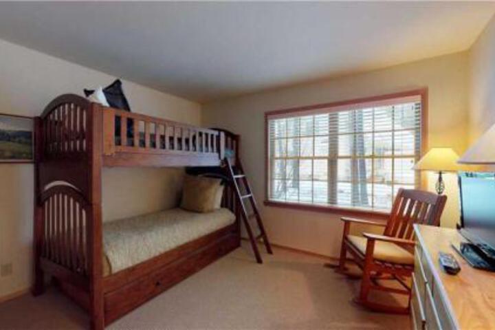 2 Jackpine Lane - thumb 1