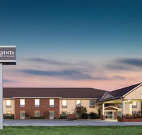 La Quinta Inn by Wyndham Calhoun - Orlando Tourists