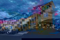 La Quinta Inn  Suites by Wyndham Deming