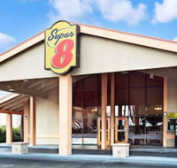 Super 8 by Wyndham Kissimmee/Maingate/Orlando Area - Orlando Tourists