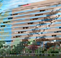 Bethesda Marriott Suites - Orlando Tourists