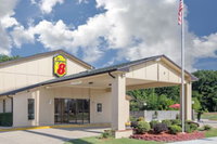 Super 8 by Wyndham Clarksville AR