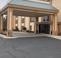 Quality Inn Fayetteville I-95 - Orlando Tourists