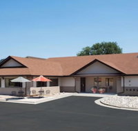 Super 8 by Wyndham Hot Springs - Orlando Tourists