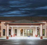 Super 8 by Wyndham Malvern - Orlando Tourists