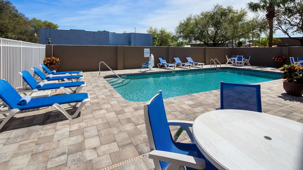 Best Western Tampa - thumb 1