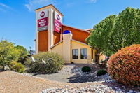 Best Western Plus Executive Suites