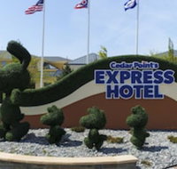 Cedar Point's Express Hotel - Orlando Tourists