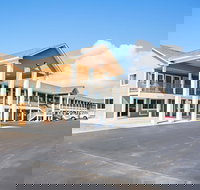 Quality Inn on Aransas Bay - Orlando Tourists