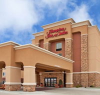 Hampton Inn  Suites Aberdeen SD - Orlando Tourists
