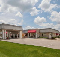 Ramada by Wyndham New Iberia - Orlando Tourists