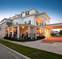 Historic Boone Tavern Hotel and Restaurant - Orlando Tourists