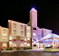 Best Western Plus Sandusky Hotel  Suites - Orlando Tourists