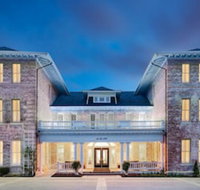 Inn at Carnall Hall - Orlando Tourists