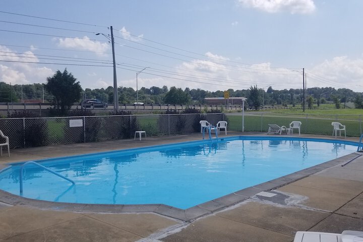 Econo Lodge Mechanicsburg - thumb 7