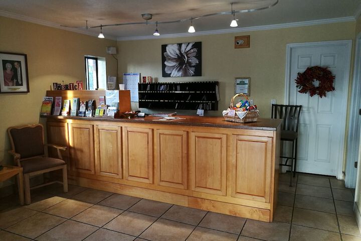 Golden Link Resort Motel - thumb 1