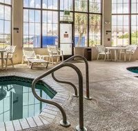 Quality Suites - Orlando Tourists