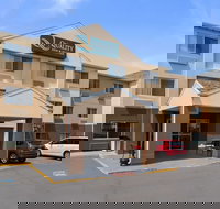 Quality Inn  Suites - Orlando Tourists