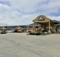 Days Inn by Wyndham Robstown - Orlando Tourists