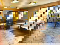 Days Inn by Wyndham East Albuquerque