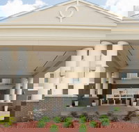 Holiday Inn Express Hotel  Suites Albert Lea - I-35 an IHG Hotel - Orlando Tourists