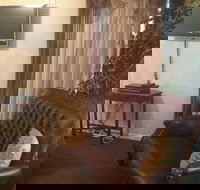 Lions Gate Manor B&B - Orlando Tourists