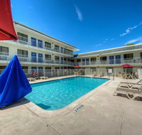 Motel 6 Bradenton FL - Orlando Tourists