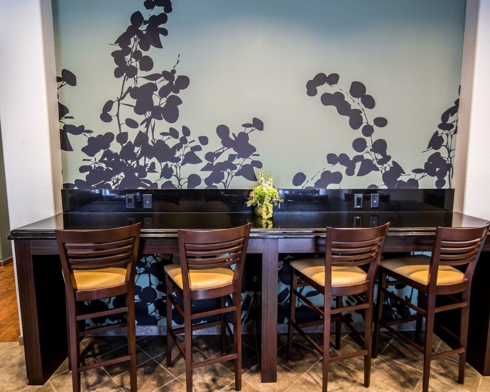 Sleep Inn & Suites & Conference Center - thumb 3