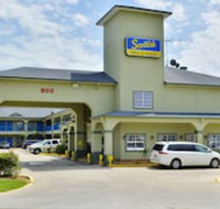 Scottish Inns and Suites Alvin - Orlando Tourists