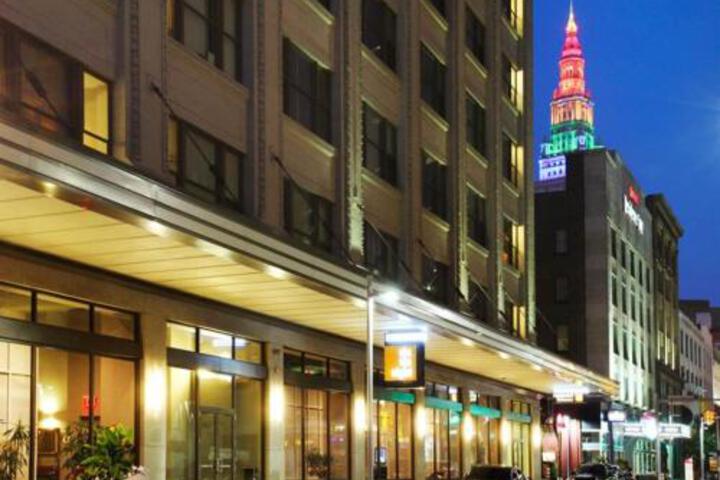 The Residences At Six Six Eight - thumb 2