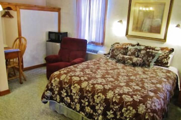 Dancing Bears Inn - thumb 3