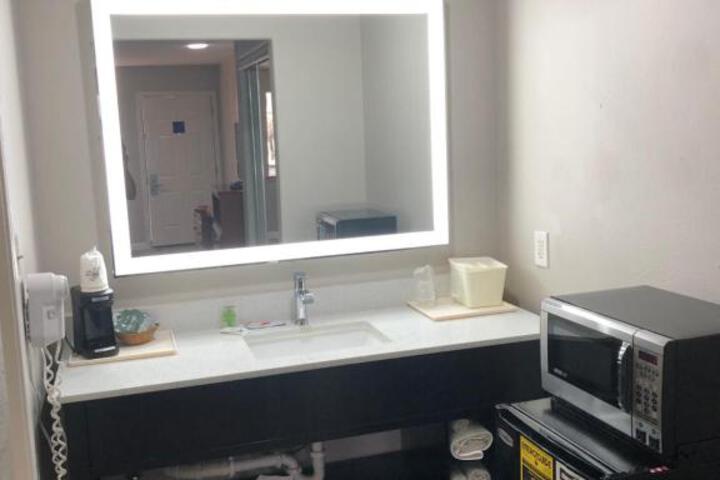 Diboll Inn & Suites - thumb 5