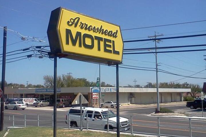 Arrowhead Motel - thumb 6