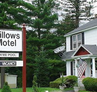 Willows Motel Williamstown - Orlando Tourists