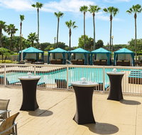 DoubleTree by Hilton Orlando Airport - Orlando Tourists