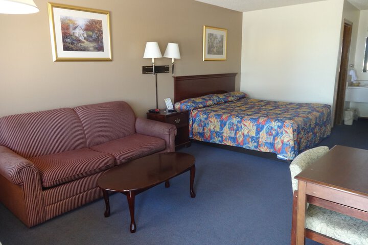 National 9 Inn Garden City - thumb 6