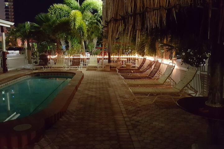 Silver Sands Motel - thumb 5